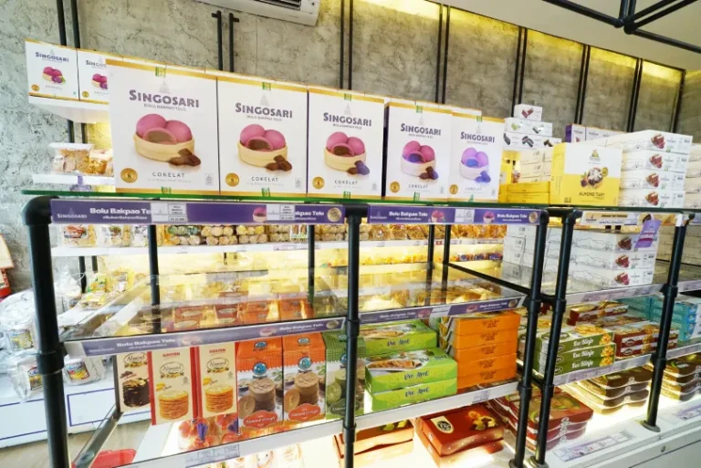 Interior Store Karanglo Tengah