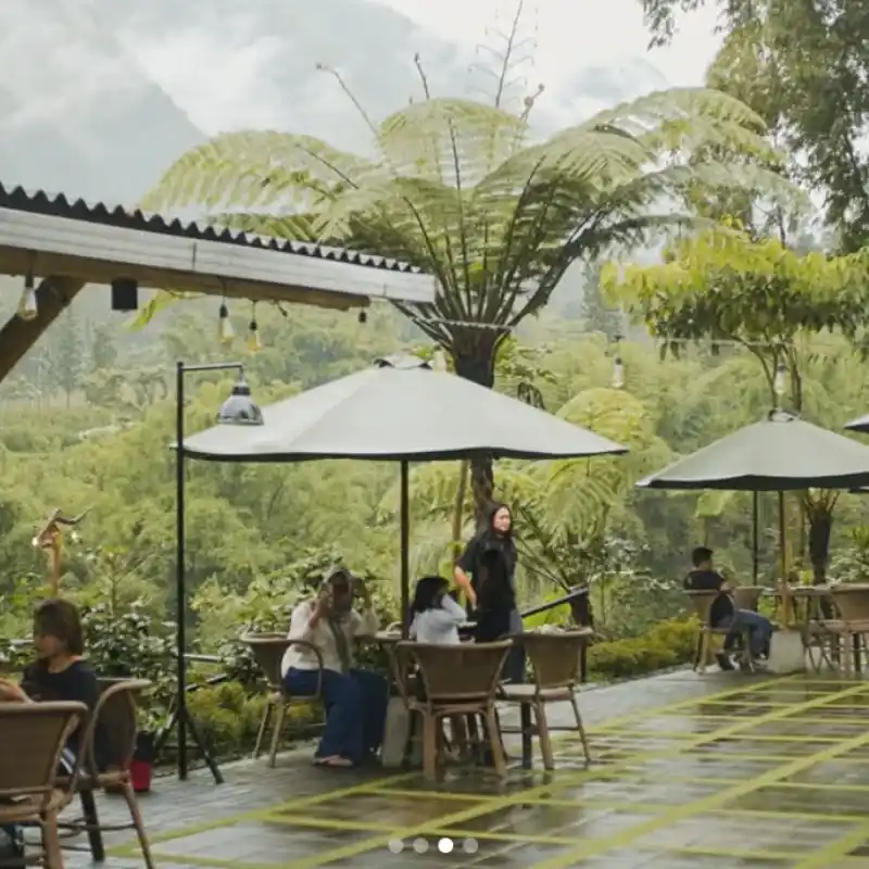 De Potrek Bromo Cafe