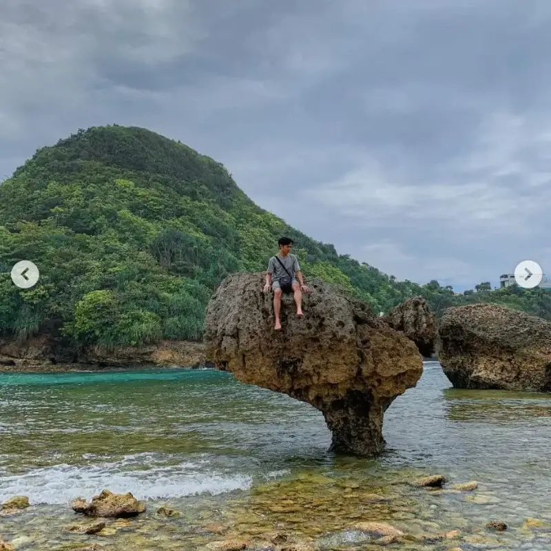 Pantai Watu Leter