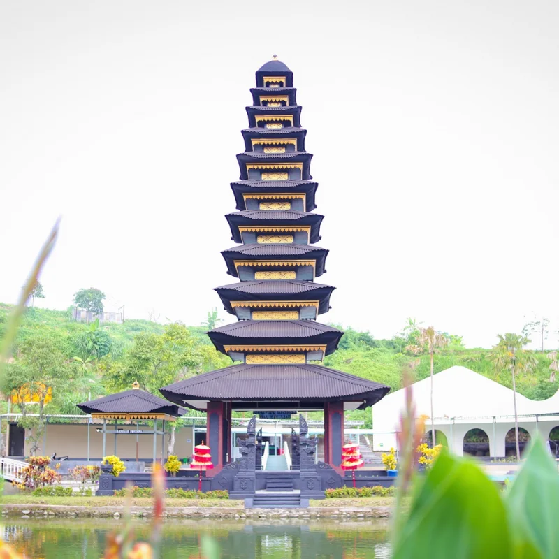 lembah pendawa bali van jawa