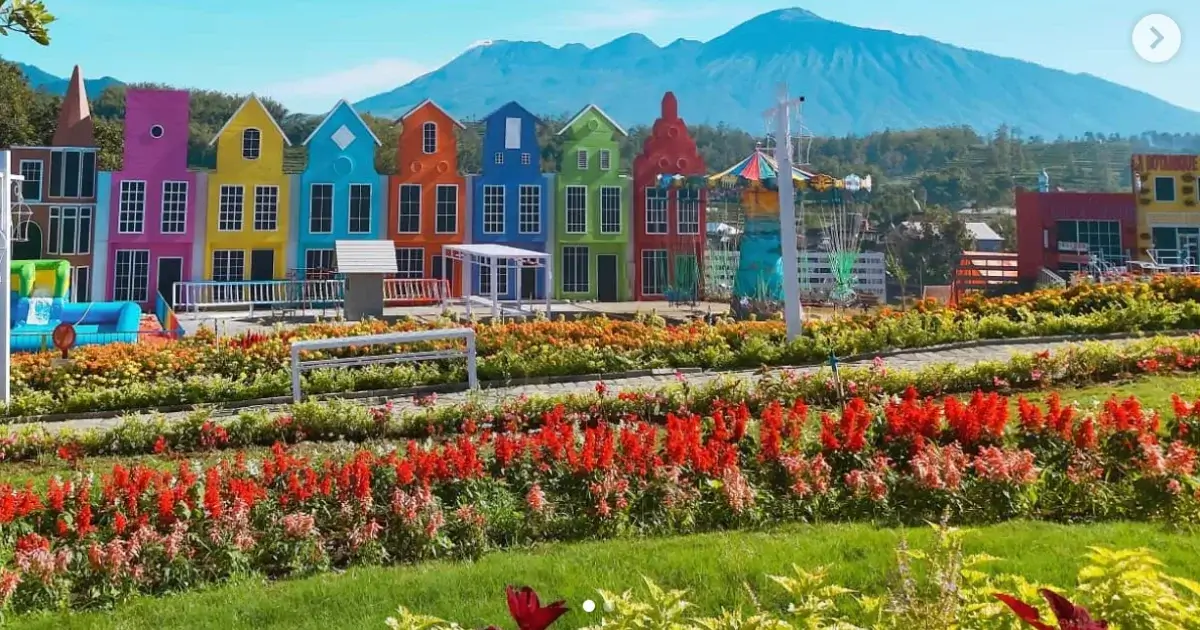 Taman Bunga San Terra Malang