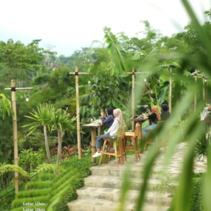 cafe di batu