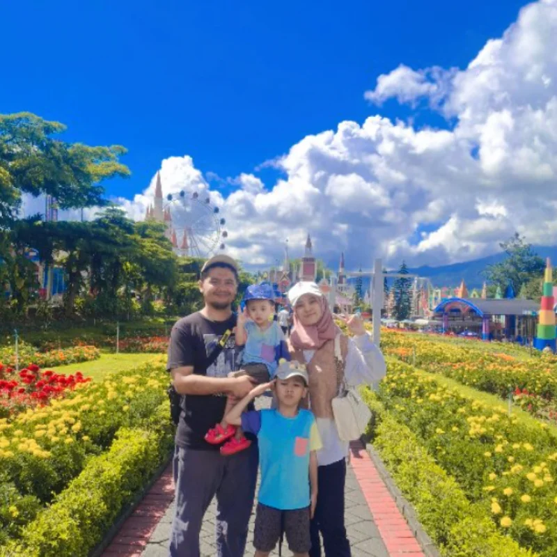 Flora Wisata San Terra